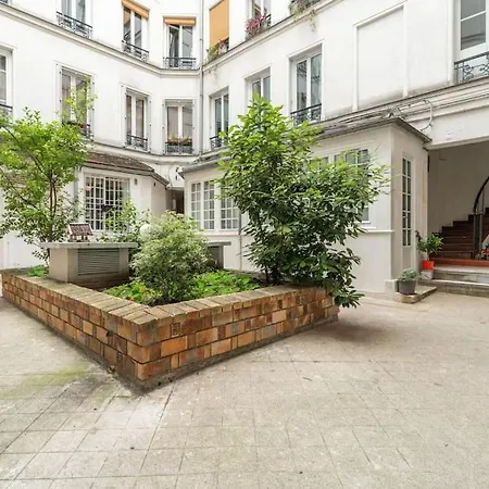 Magnifique 2 Pieces A Bastille